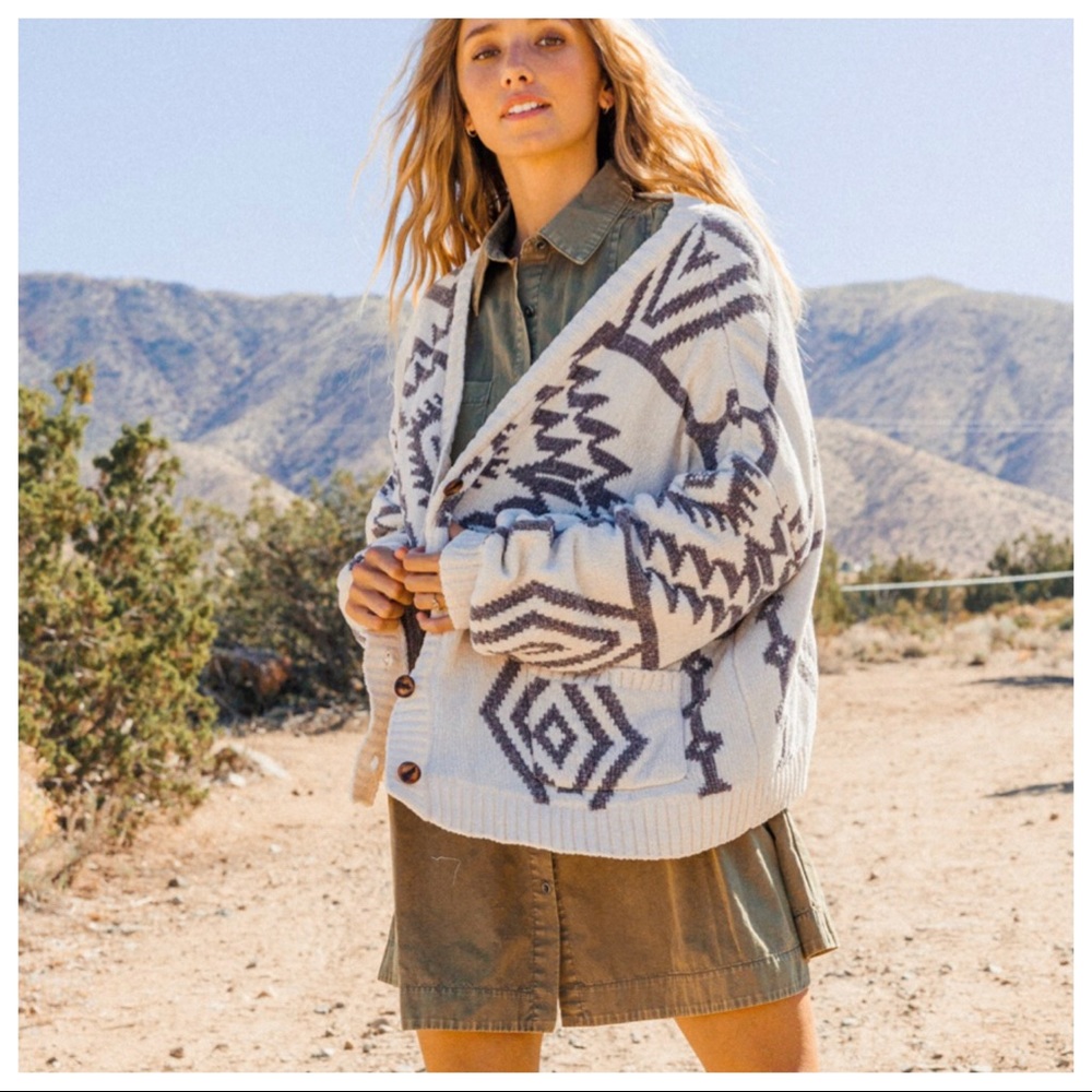 LAST ONE Boho Geometric Pattern Open Sweater Cardigan - Picture 4 of 4